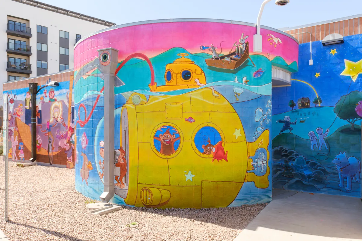 “What’s the Big Idea” Mural by Luster Kaboom (aka Dave Quan)